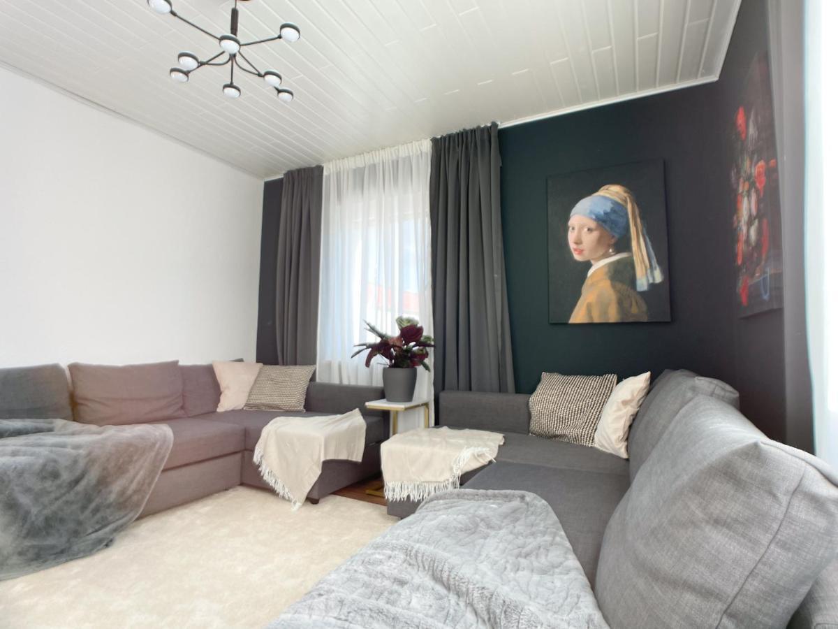 Apartment M-style 01 Mit Terrasse Und Gasgrill, 24h Self-check-in, Free Parking, Netflix *